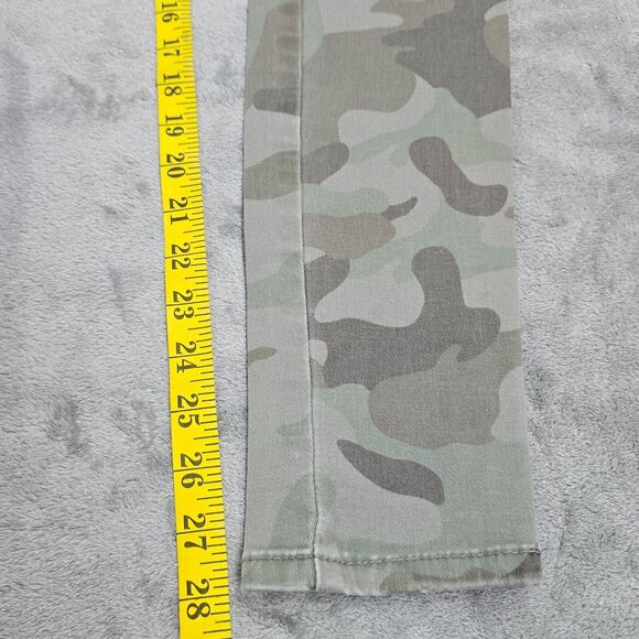 Abercrombie and Fitch Women's Camo Denim Jeans Size 00 24 - Picture 15 of 16